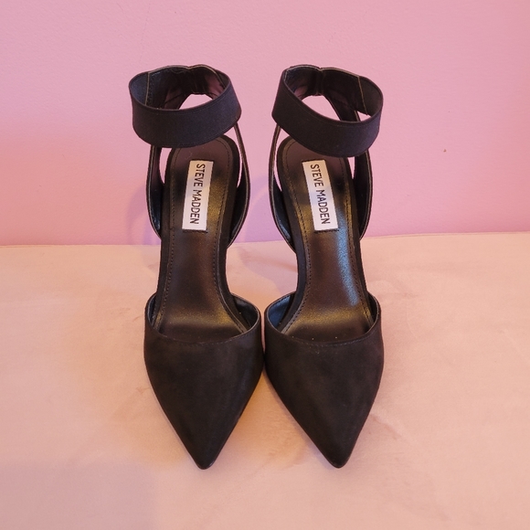 Steve Madden Shoes - NWOB Steve Madden "Dorset" Heels